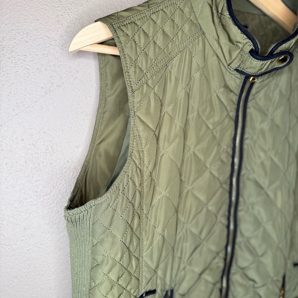 Fate Rowan Women's Olive Green Quilted Vest with Black Trim Size Large Outwear - Picture 7 of 16